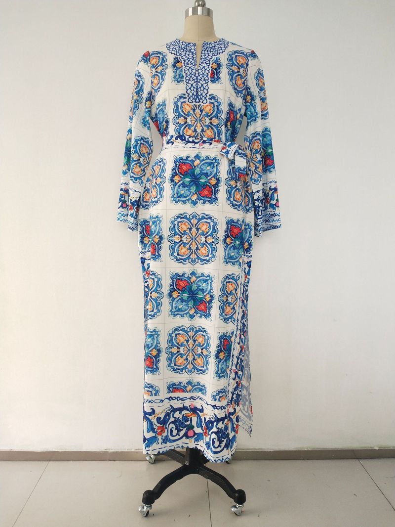 Damenkleidung Kleid mit Boho-Strandprint_voghion.com