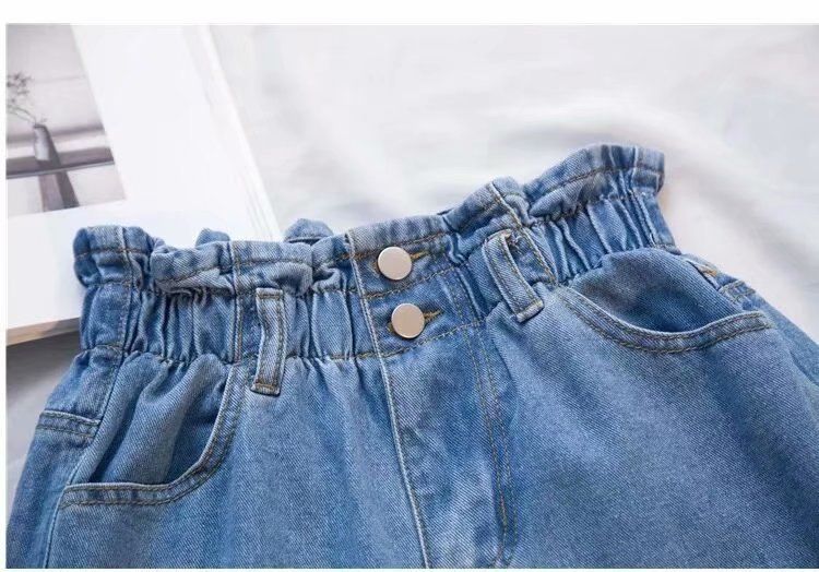 Abbigliamento da donna, vita alta, taglie forti, pantaloncini in denim elasticizzati, larghi, aderenti, con orlo arricciato, linea ad A, gamba larga_voghion.com