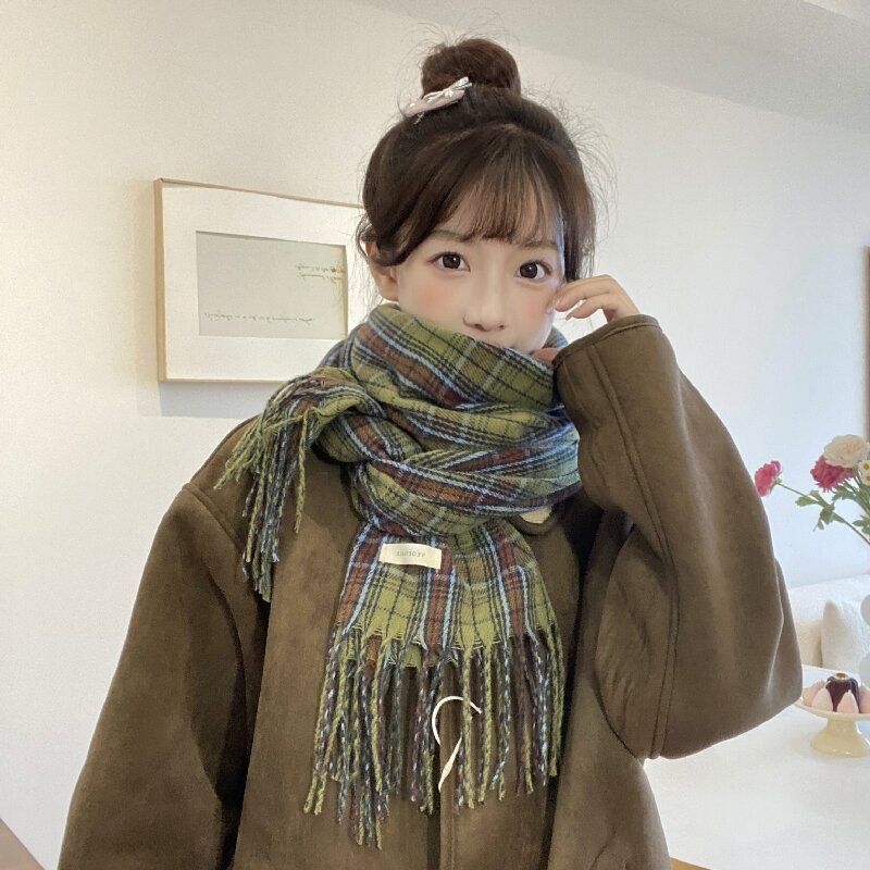 Sciarpa da donna in finto cashmere a quadri verdi, regalo per la giornata delle studentesse, nappe invernali, versatile_voghion.com