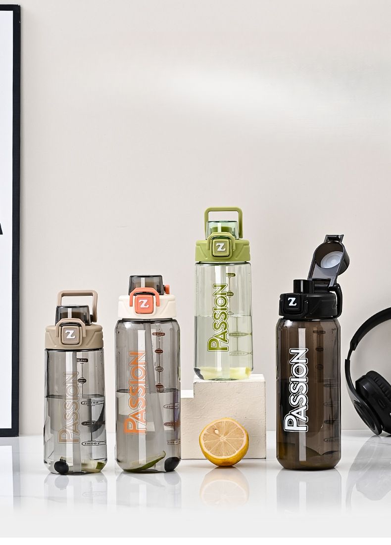 Tazza di plastica di grande capacità per bere sport con cannuccia, portatile, semplice, creativa, per studenti, anticaduta._voghion.com