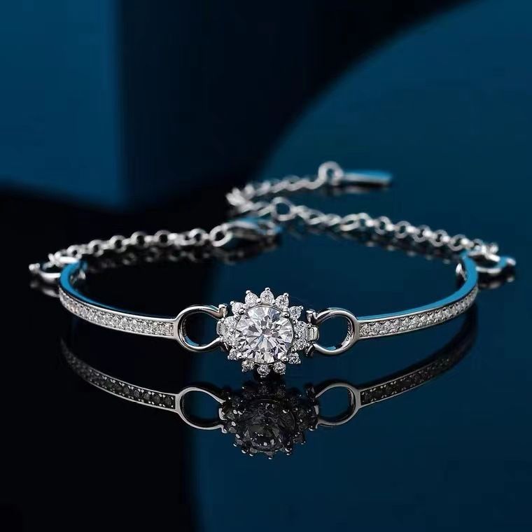 Sterling Zilveren Geplatineerde Armband D Kleur Moissanite Halve Armband Ronde Tas Eenvoudige Sfeervolle Vrouwelijke Gift_voghion.com