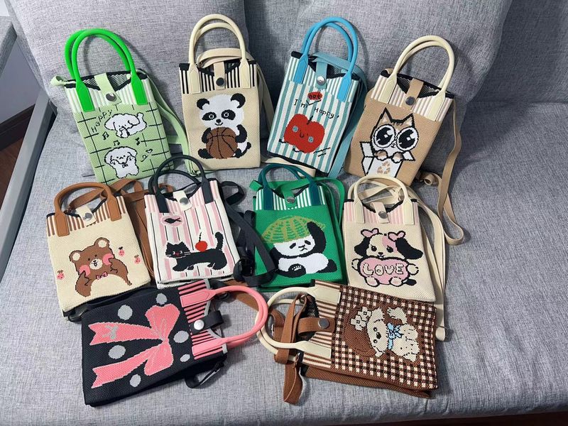 Portable Small Bag 2024 Summer New Girl's Cartoon Mobile Phone Bag Wool Knitted Small Square Bag Adjustable Crossbody Bag_voghion.com