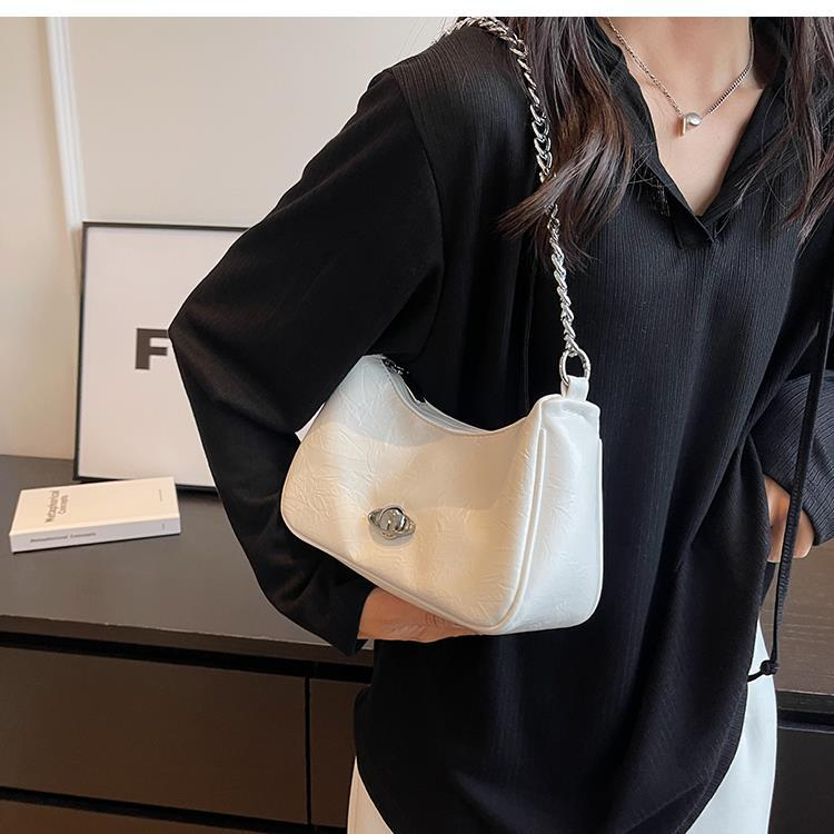 Super beliebte Nischendesign-Tasche 2023 neue Damentasche beliebte vielseitige Umhängetasche Einzelschulter-Unterarmtasche_voghion.com