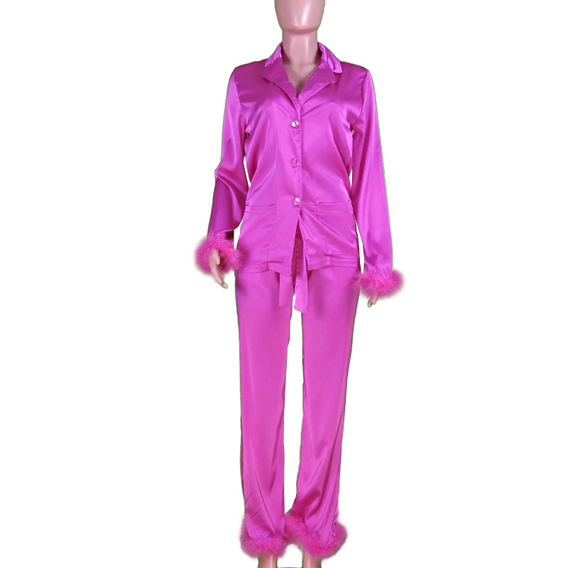 Abito da donna in raso con colletto e pantaloni dritti alla moda_voghion.com