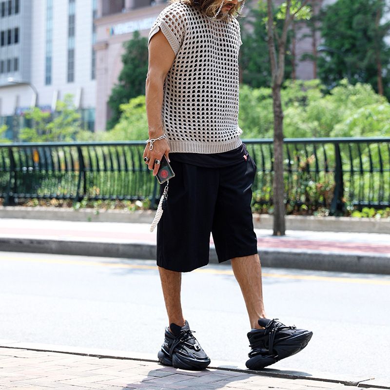 Gilet senza maniche traspirante in maglia da uomo – Vestibilità ampia estiva (S-XXXL) | Design traforato in nero/kaki_voghion.com