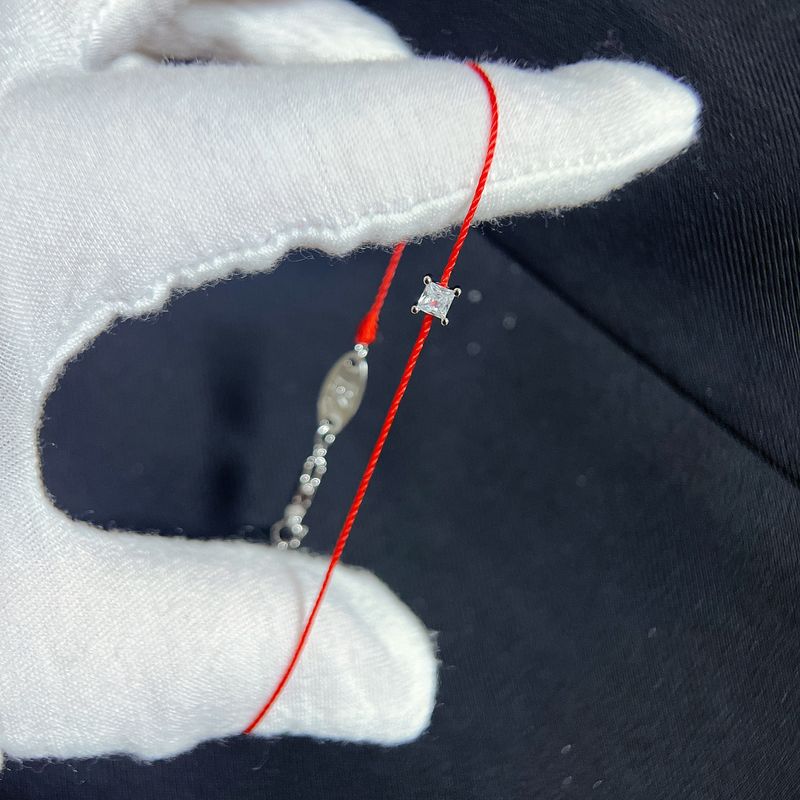 New French Redline Princess Square Red String Lucky Birth Year Inlaid Diamond Couple Bracelet_voghion.com
