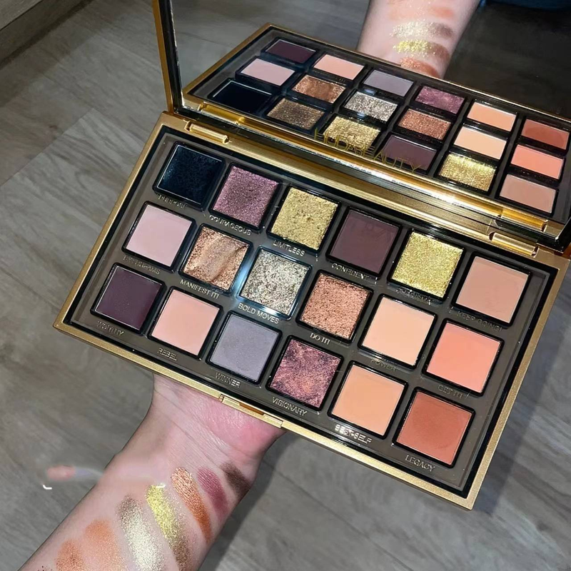 Gold 18 Color Eyeshadow Euro-American Pearl Rose Gold Eyeshadow tray reverse rose_voghion.com