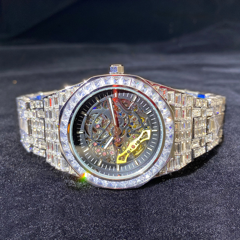 MISSFOX Hip Hop High-End Full Diamond Night Glow Hollow mechanische Herrenuhr_voghion.com