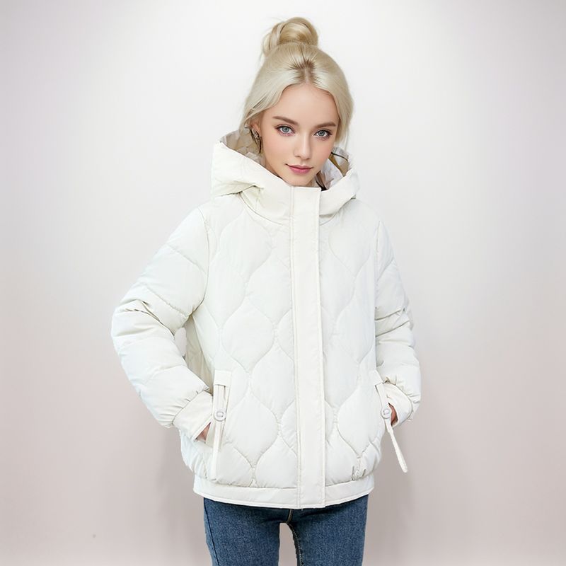2024 Piumino da donna Nuovo corto alla moda con cappuccio con griglia ispessita Calore e cappotto di cotone alla moda_voghion.com