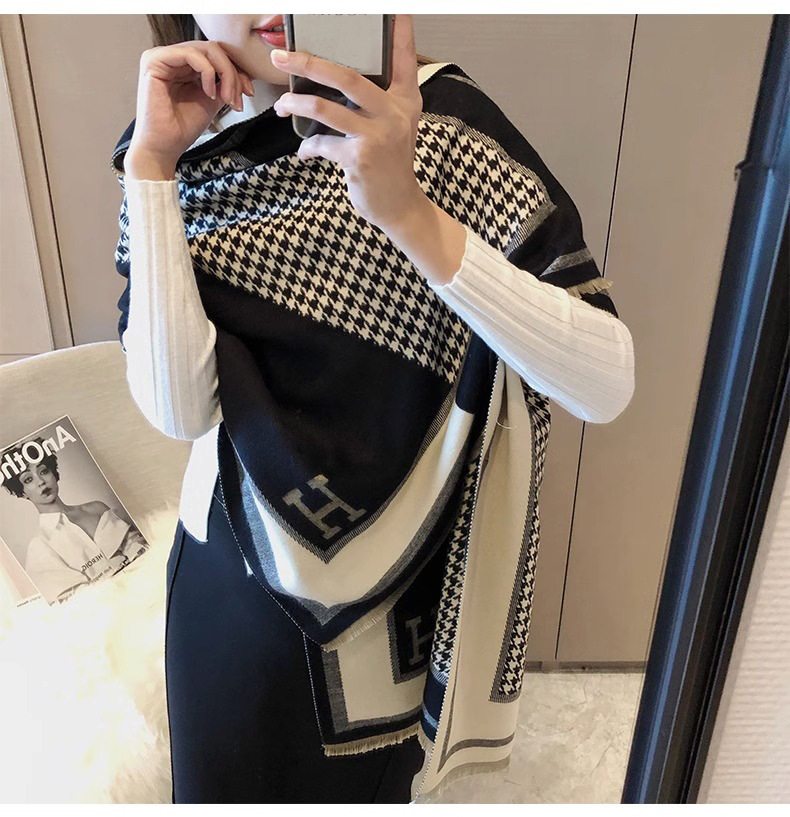 Heißer Verkauf Licht Luxus große Designer Persönlichkeit Damen Weihnachten Kamelie Trend warm und kalt verdickt langen Abschnitt Herbst und Winter Schal Schal_voghion.com