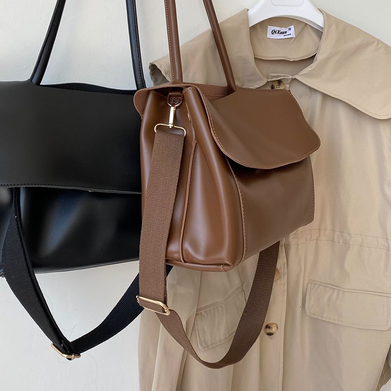 Design di nicchia femminile di grande capacità, nuova borsa ventiquattrore autunno/inverno 2024 per celebrità di Internet, tracolla singola_voghion.com