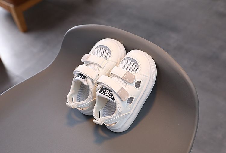Sommer Neue Kinder Sport Sandalen für Jungen Atmungsaktive Mesh Koreanische Ausgabe Mädchen Hohl Bord Baby Schuhe_voghion.com