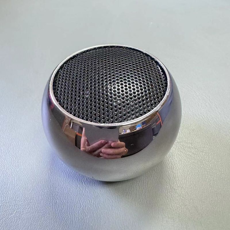 M3 Enceinte Bluetooth portable sans fil électroplaquée Sound Blaster avec invite vocale dégradée Mini modèle privé_voghion.com