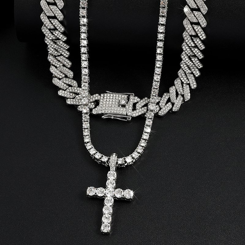 Collier exquis à la mode, personnalité de niche, sens haut de gamme, tout assorti, bijoux de luxe légers et simples_voghion.com
