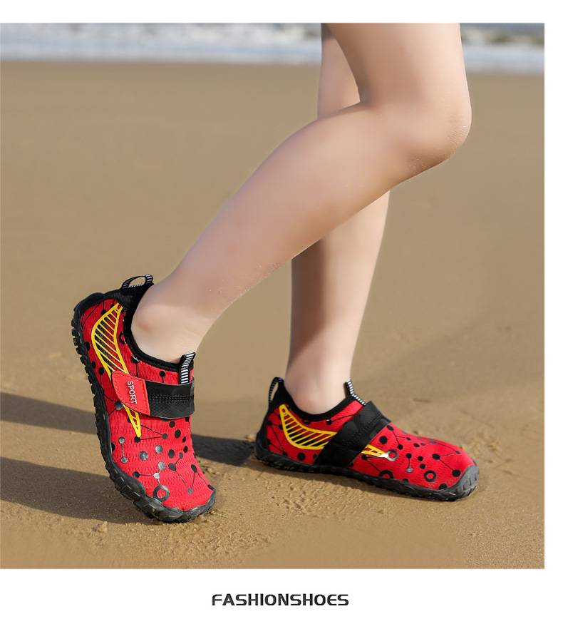 Kids' Quick-Dry Anti-Slip Water Shoes – Breathable Magic Strap Design For Beach, Pool & Outdoor Play_voghion.com