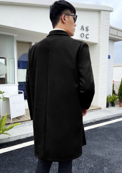 Cappotto doppiopetto di media lunghezza in lana, stile maschile, alla moda_voghion.com