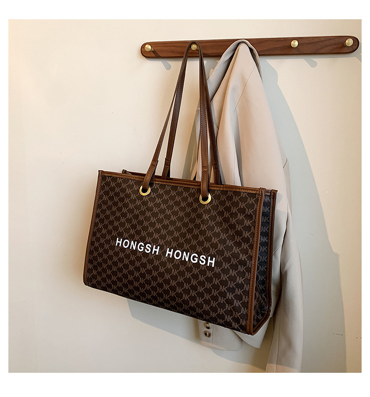 Borsa a tracolla all-in-one retrò da pendolare di moda da donna di nuova moda di grande capacità 2023. Borsa tote per classe universitaria_voghion.com