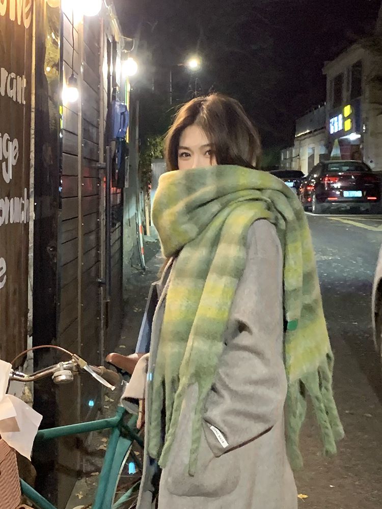 Nuova sciarpa scozzese spazzolata per le donne in inverno, di alta qualità e versatile, adatta per coppie di studenti, versione coreana, sciarpa spessa per gli uomini_voghion.com