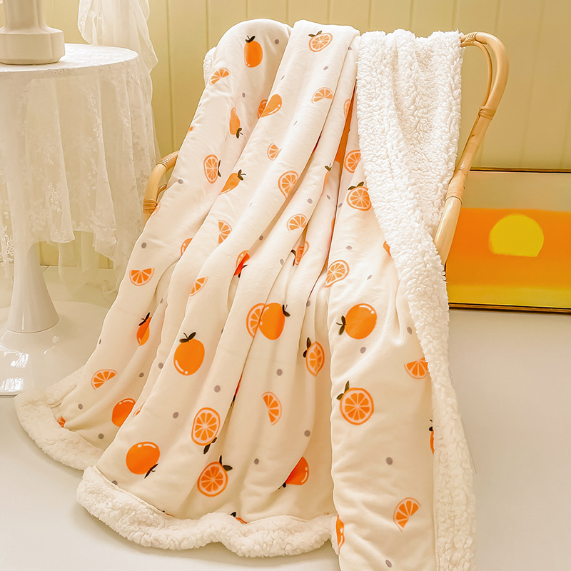 Coperta in peluche di agnello al latte, coperta per aria condizionata primaverile e autunnale, pisolino in flanella di corallo, divano da ufficio, piccola coperta, asciugamano, trapunta_voghion.com