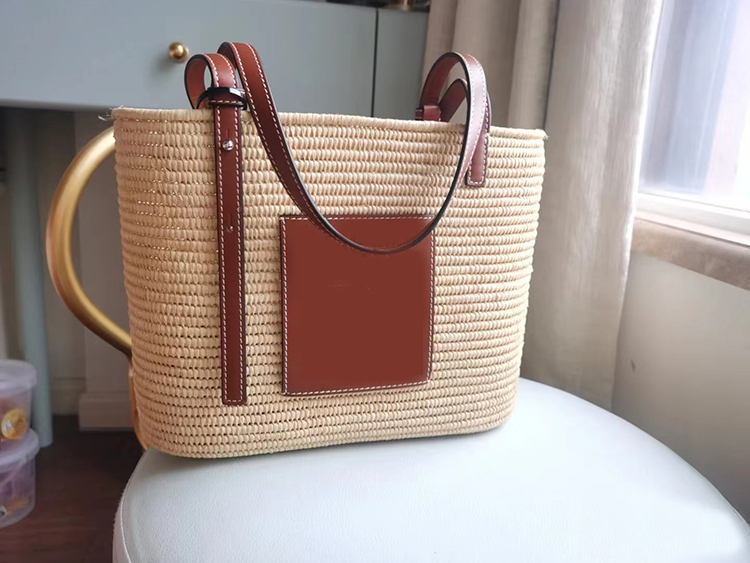 Borsa in paglia fatta a mano naturale con manico in pelle Borsa intrecciata in rattan da spiaggia a spalla singola in rafite alla moda_voghion.com