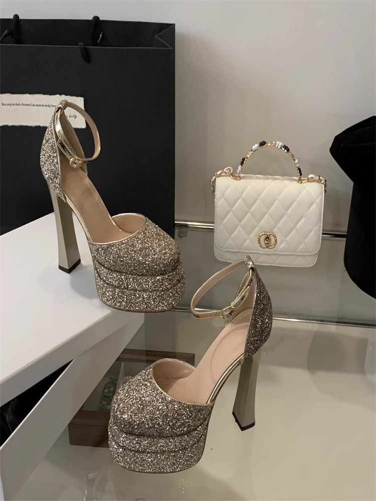 Gold High Heels 2025 Frühling Sommer Neue Mode Doppelte wasserdichte Plattform Dicke Unterseite High Heels Tragen Sie bequeme lässige tägliche leichte_voghion.com