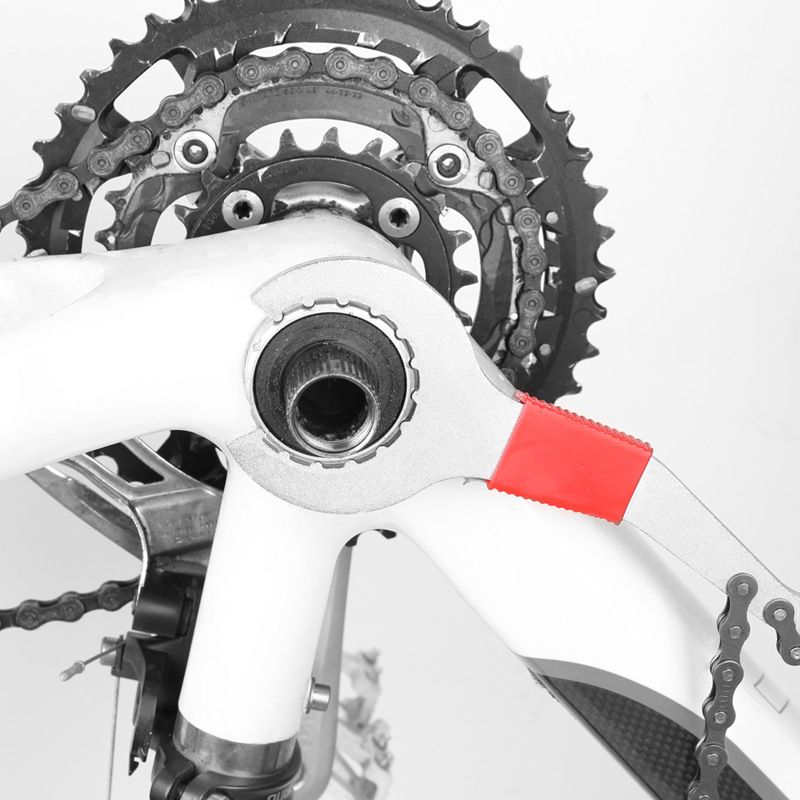 Bicycle tail multifunctional integrated central axle card flywheel tool/tail hook chain wrench/three in one tool_voghion.com