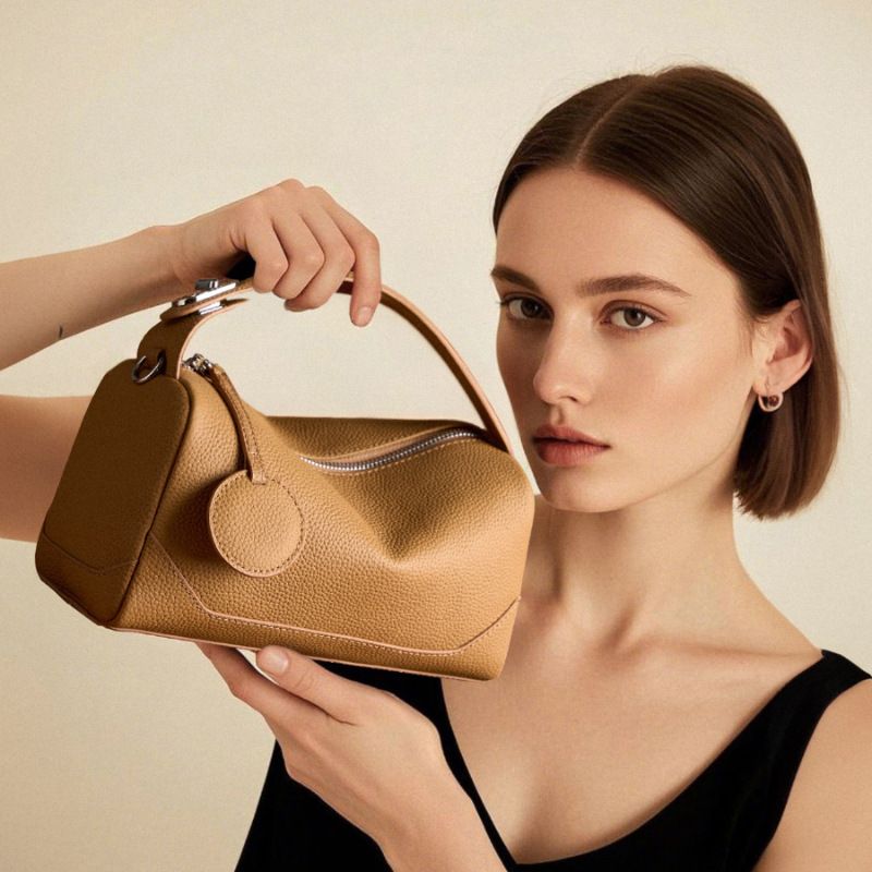 Borsa a tracolla da donna Head Layer in vera pelle alla moda_voghion.com