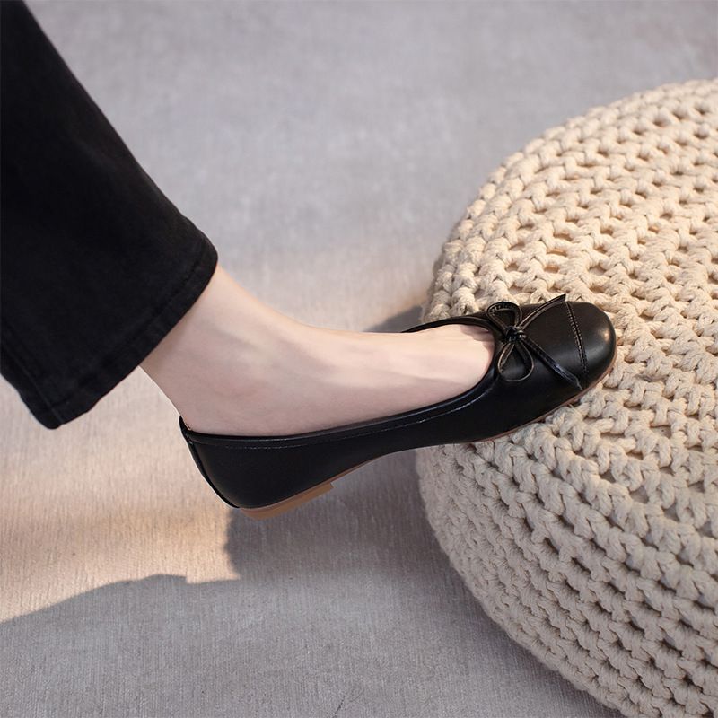Single shoes flat shoes women's giant soft sheepskin spring and autumn models shallow mouth round head bow ballet small red shoes_voghion.com