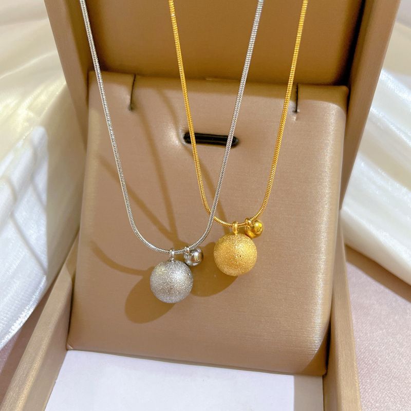 【Acciaio al titanio a corpo intero】 Collana in oro autentico estremamente semplice con fornace a sfera bipolare per donna, maglia rossa_voghion.com