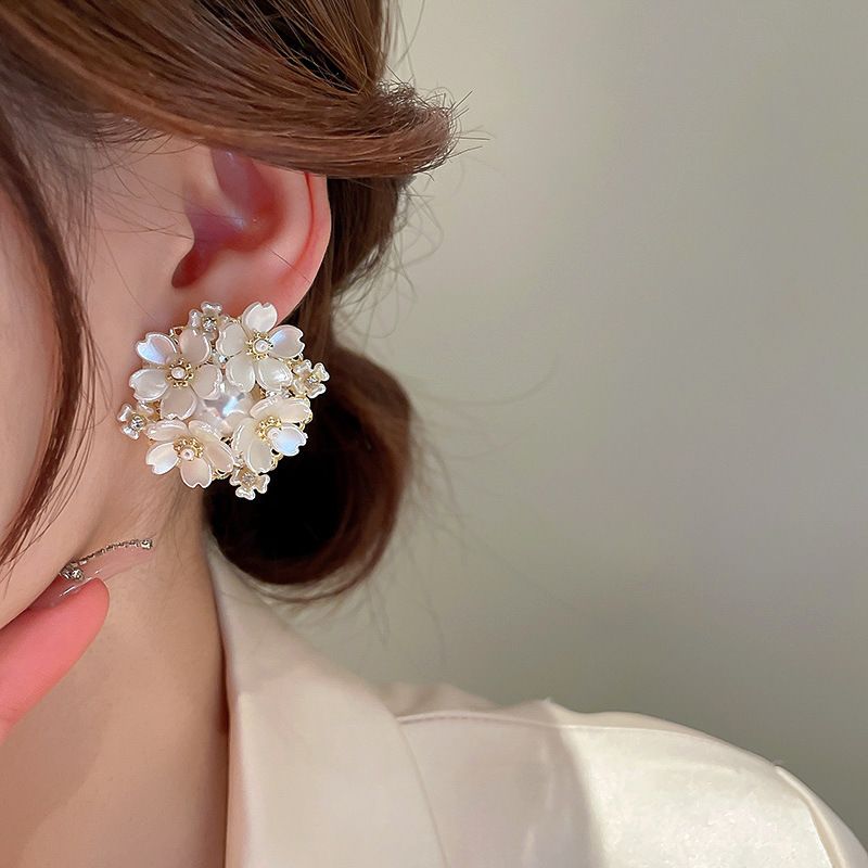 Gümüş İğne Küpeler Tatlı Su İncisi Çiçek Küpeler Moda Yüksek Duygu Küpeler Hafif Lüks Zarif Küpeler Kadın_voghion.com