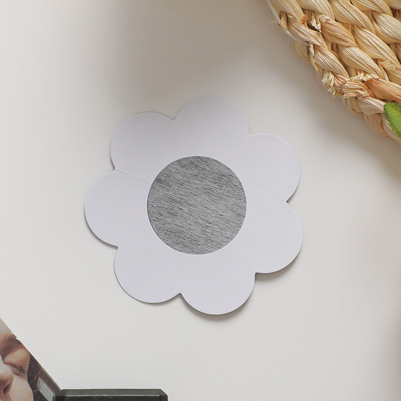Women's clothing Disposable non-woven nipple patch Silicone invisible breast patch Anti-bump anti-exposure nipple patch_voghion.com