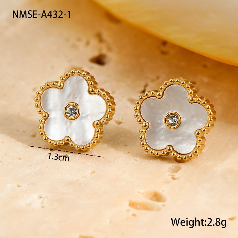 Stainless Steel Jewelry Five Flower Five Petal Mother Of Pearl Plum Blossom Pendant Necklace Bracelet Earrings Set Fashionable Temperament_voghion.com