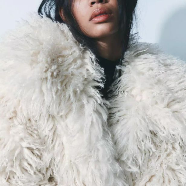 Faux Shearling Coat – Boho Fringe Jacket (S-XXL, Weight-Based Sizing)_voghion.com