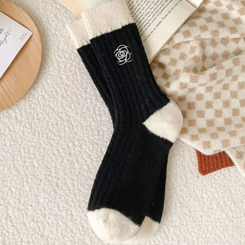 Casual Hundred Tower Trendy Women Anti-cold thickened warm fall and winter cashmere unisex socks_voghion.com