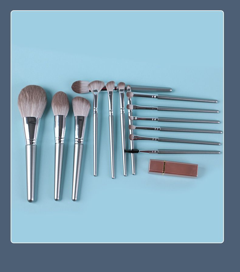 Beauty Essentials Nieuwe 14 stuks make-upkwasten met houten handvat Chujian Cangzhou make-upkwastenset Beauty Tools Make-upkwast Spot_voghion.com