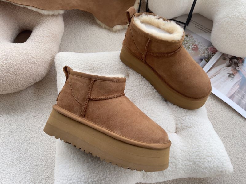 2024 High Edition 5CM Dicke Sohle Schaffell Wolle Integrierte Erhöhung Schneestiefel Frauen Winter Verdickte Warme Baumwollschuhe_voghion.com