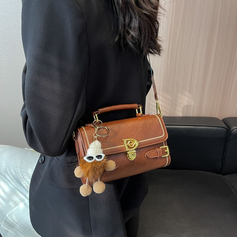 Petit sac délicat à bandoulière réglable, nouveau petit sac carré, tous les sacs à bandoulière peuvent être transportés, printemps 2023_voghion.com