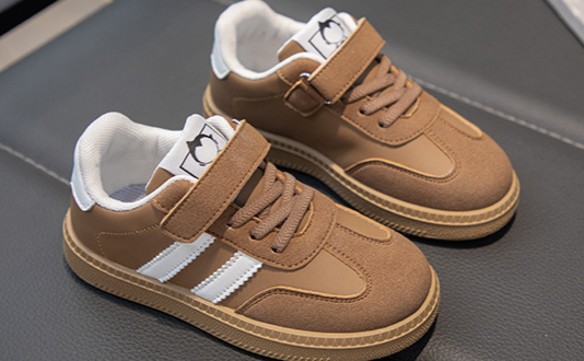 Buty dziecięce Buty sportowe Wiosna i jesień Nowe Chłopięce All Match Antypoślizgowe Oddychające Trampki studenckie_voghion.com