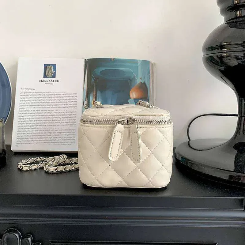 Designer Mini Denim Crossbody Taschen für Frauen 2023 Lingge Ketten Schulter Mode Marken Box Lippenstift Münzen Geldbörsen und_voghion.com