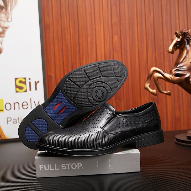 Scarpe da lavoro da uomo traforate in vera pelle, comode e traspiranti, modello Hollow Business, primavera estate 2025, in vendita_voghion.com