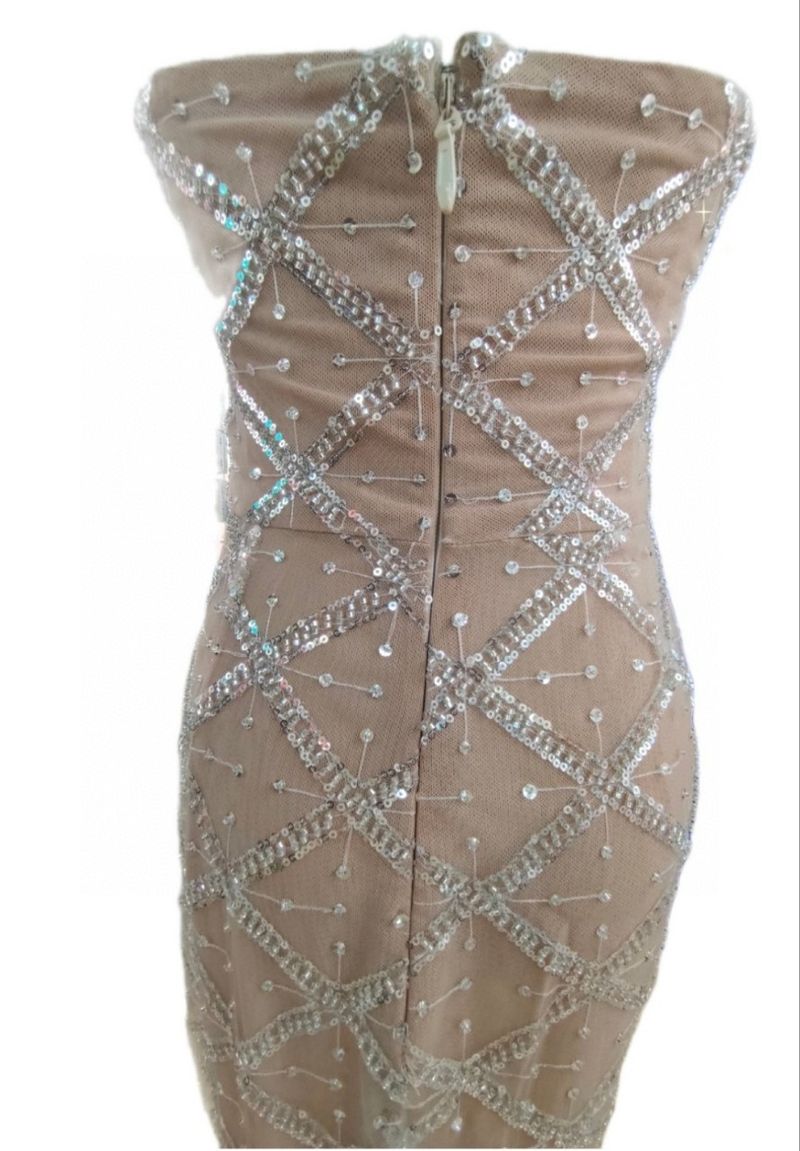 Elegante abito da sera aderente con scollo a V e paillettes perline per donna - Splendido abito da sera per cocktail e eventi formali_voghion.com