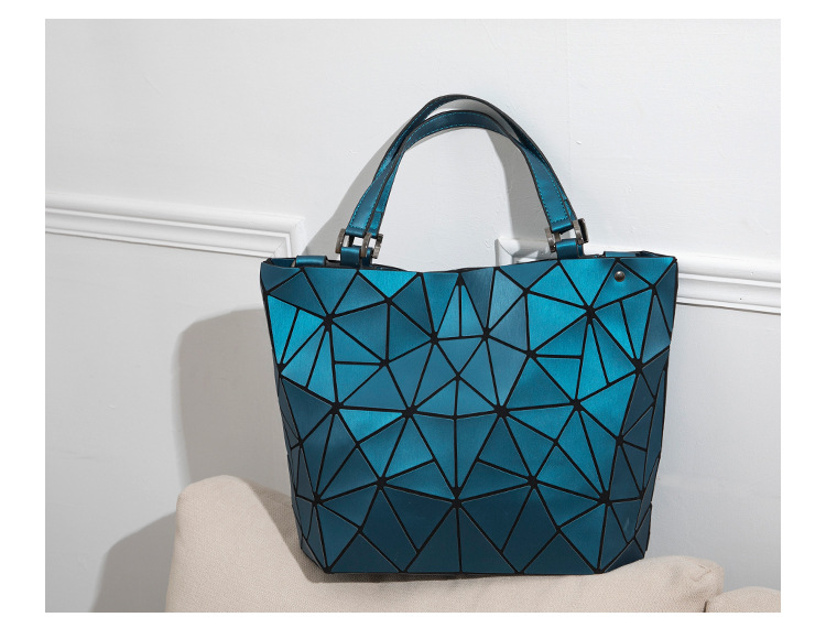 2023 Neue Mode Einfache Lingge Damentasche Trend Eine Schulter Handtasche Damen Gespleißte Geometrische Tragetasche_voghion.com