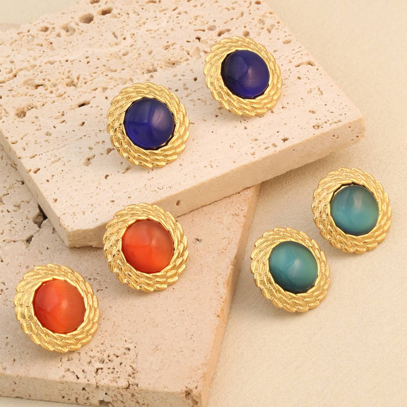 New light luxury retro irregular round earrings for women, inlaid with cat eye stones, high-end and exaggerated design, stainless steel earrings_voghion.com