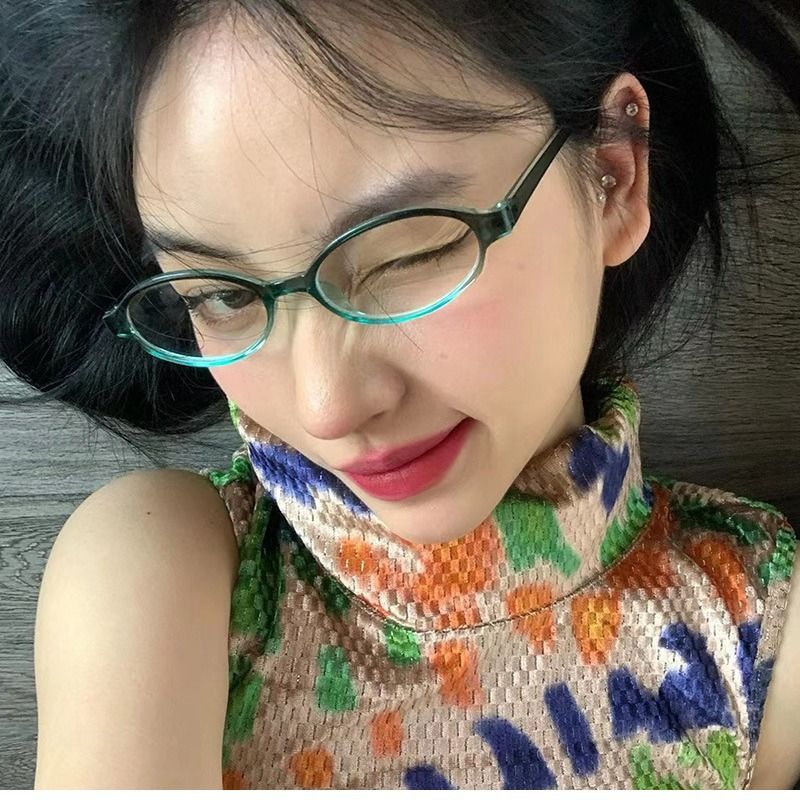 Women's Blue Light Blocking Oval Small Frame Glasses_voghion.com
