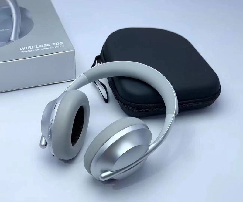 S700 Headset Wireless Bluetooth Over-Ear Bass-Boost Earphones_voghion.com