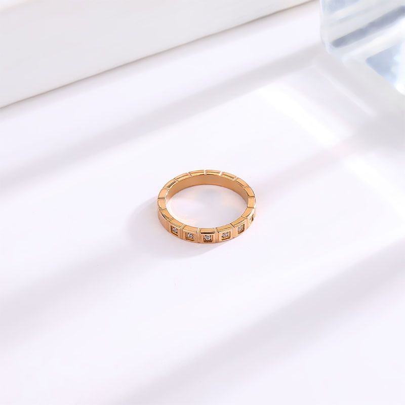 Women's Jewelry Simple And High End Round Square Diamond Titanium Steel Ring Niche And Non Fading Popular Couple Rings Trendy Accessories_voghion.com