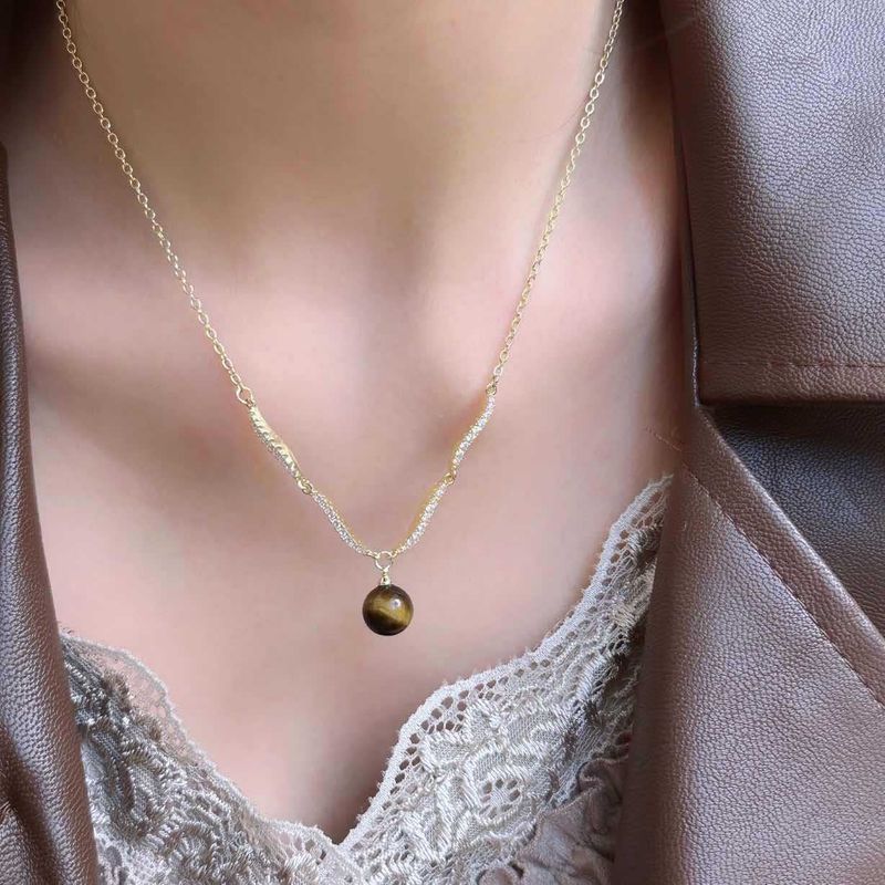 Cold Wind Zircon Pearl Necklace Women's Fashion Temperament Simple Clavicle Chain Light Luxury Versatile Accessories_voghion.com