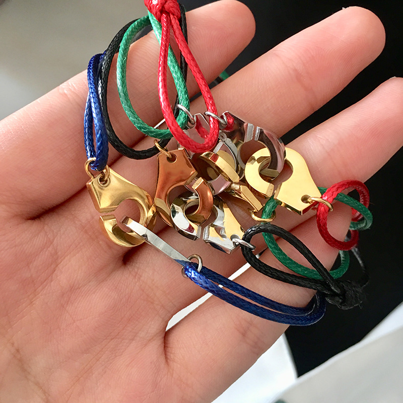 Heldig rødt armbånd håndjern sammenlåsende Valentinsdag par utvidbart farget armbånd dekorasjon_voghion.com
