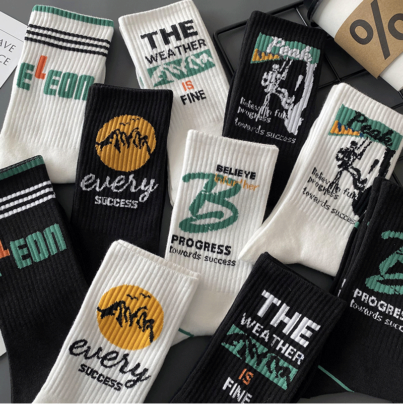 Socken Herren Langarm Herrensocken Brief Anti-Geruch Vielseitig Trendig Mittelarm Herbst und Winter Studentensport_voghion.com
