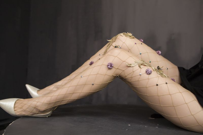 Calze a rete con fiori blu e calze a rete a maglie larghe e piccole, sexy e calde, transfrontaliere_voghion.com